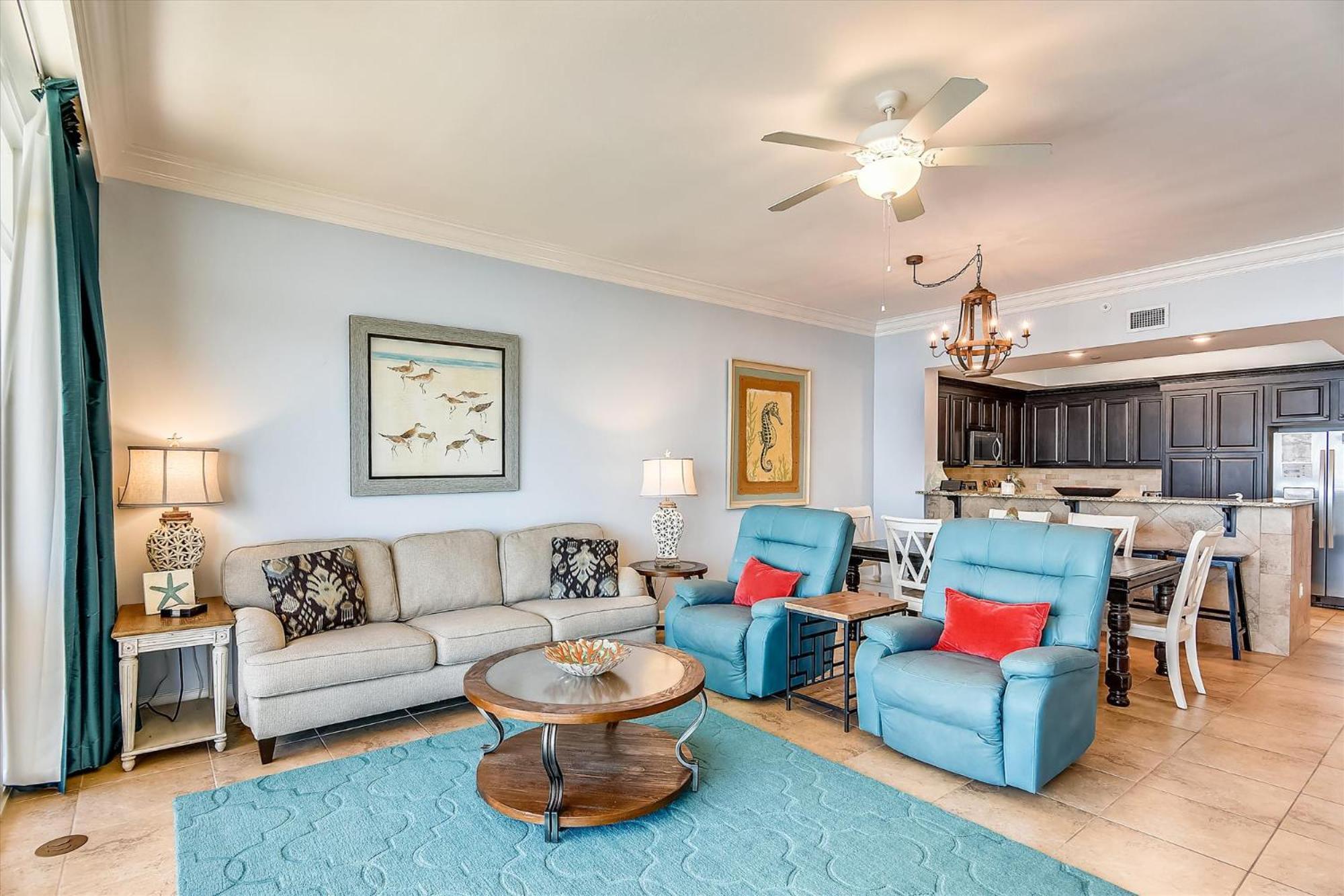 Phoenix Gulf Shores Unit 1702 Bilik gambar